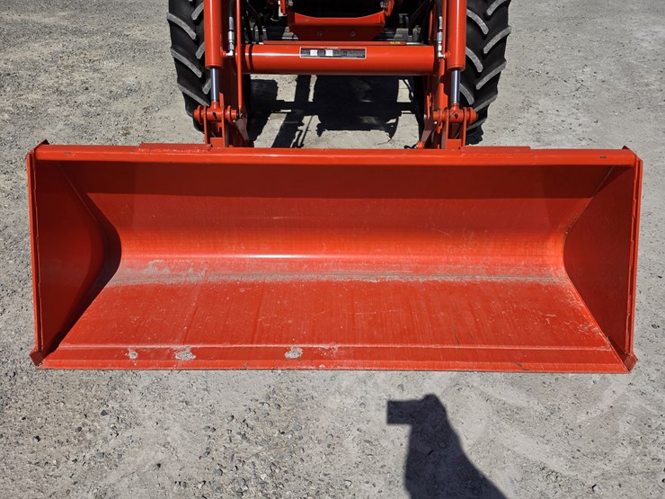 2022-kubota-m5-111-image-3