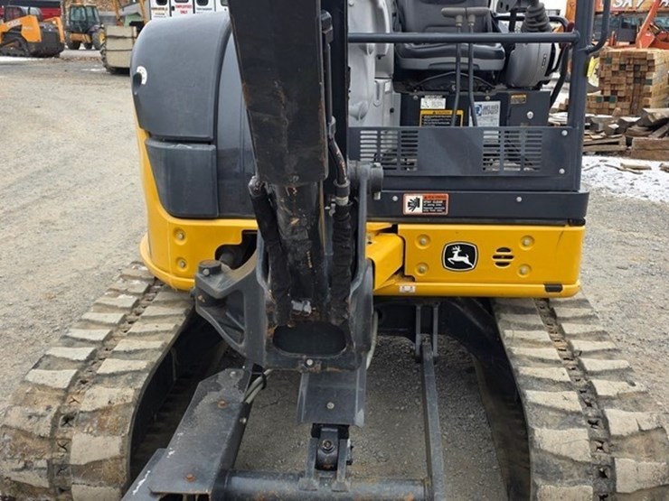 2019-deere-50g-image-37