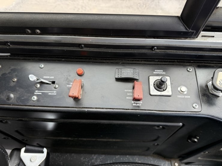 2012-gillig-40'-electric-transit-bus-image-25