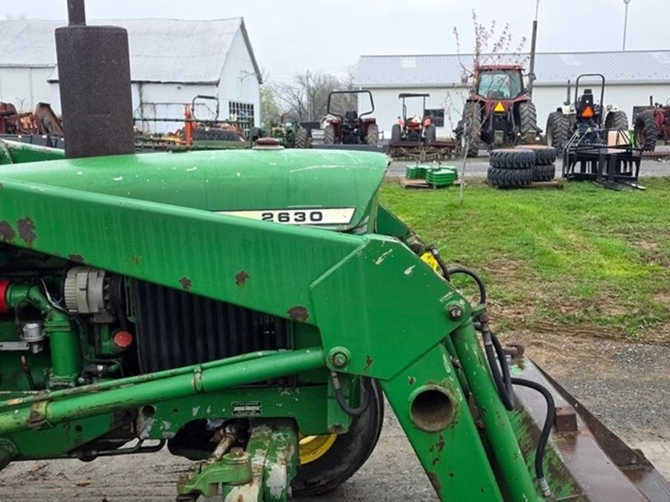 john-deere-2630-image-9