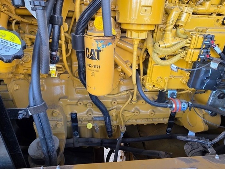 2024-caterpillar-930-image-58