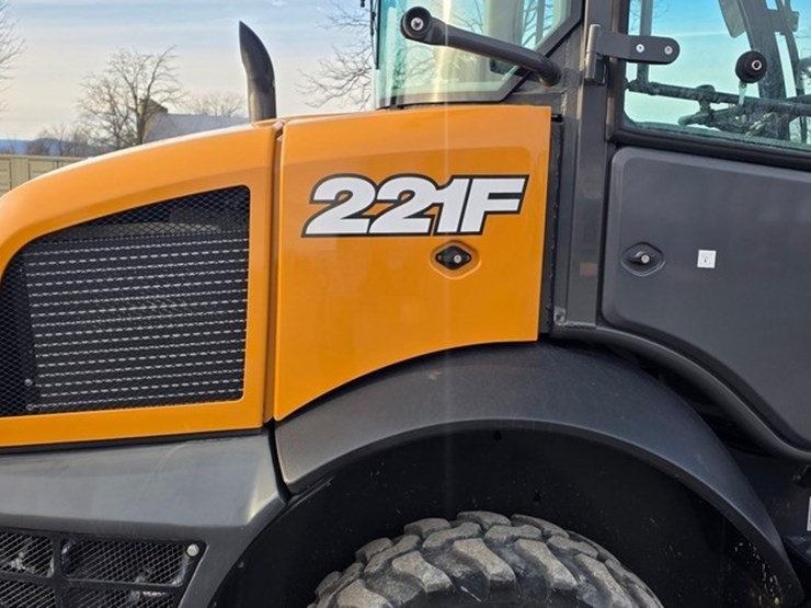 2021-case-221f-image-17