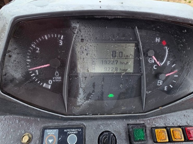 2018-kubota-l47-image-57