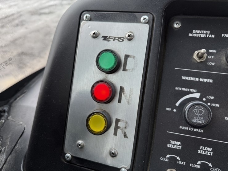 2012-gillig-40'-electric-transit-bus-image-28