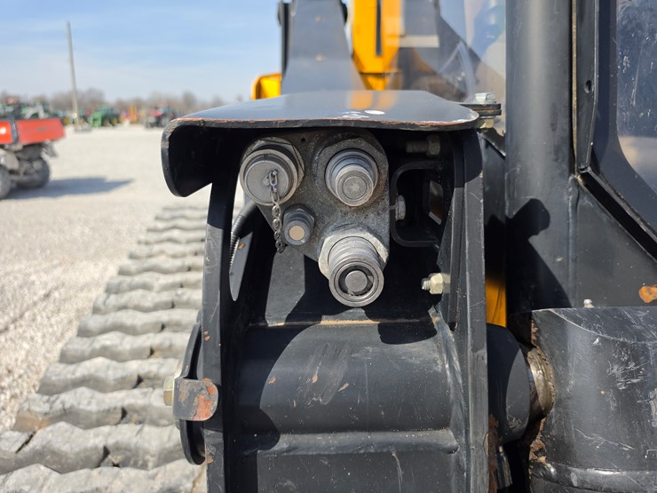 2017-jcb-260t-image-6