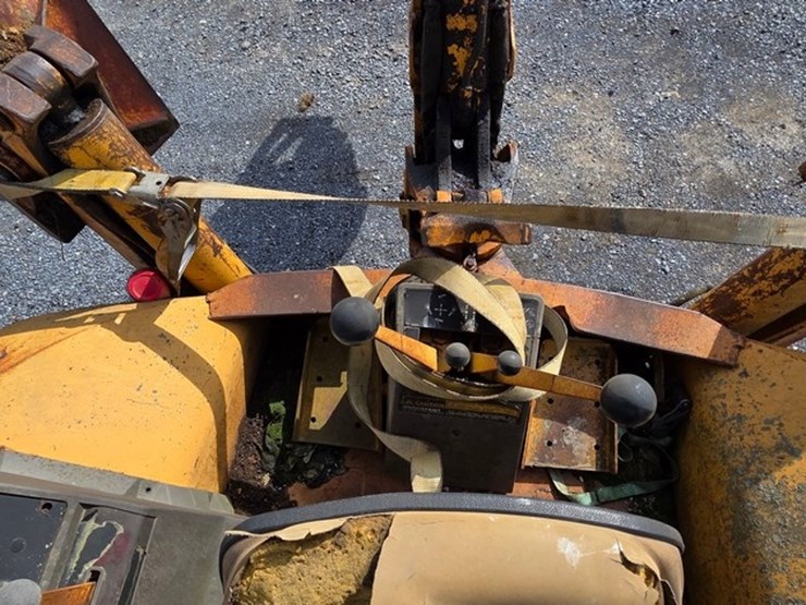 1987-case-580k-image-43