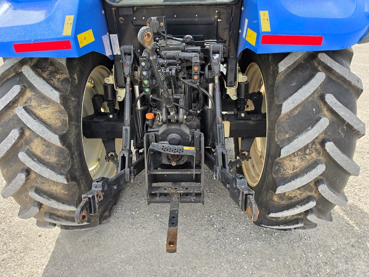 2019-new-holland-t5.120-image-18