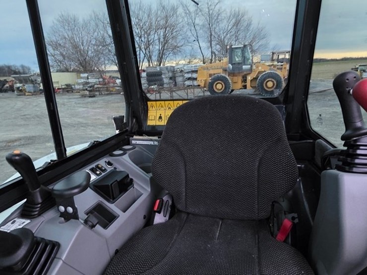 2022-bobcat-e35i-image-53