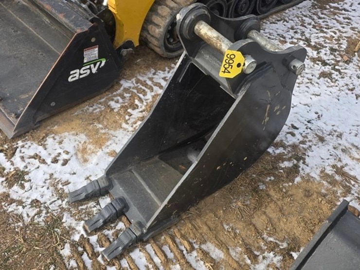 2020-new-holland-e57c-image-86