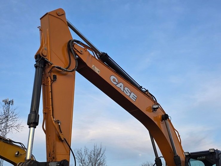 2022-case-cx250d-image-58