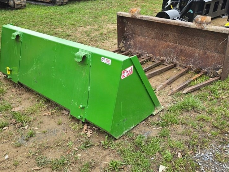 john-deere-72-image-3