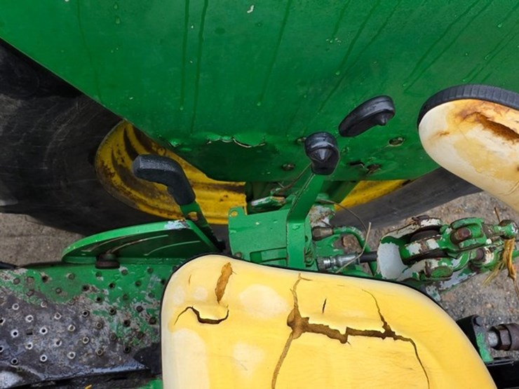john-deere-2630-image-39