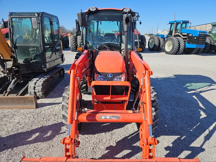 2019-kubota-m6060-image-4