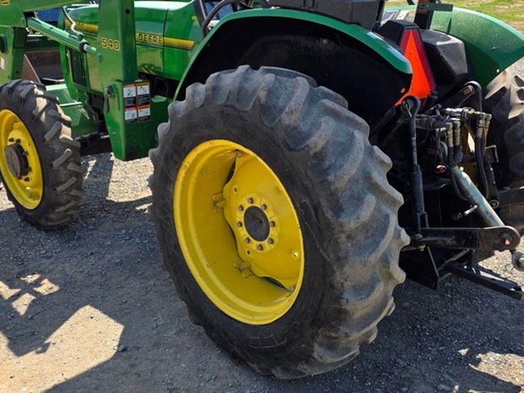 1995-john-deere-5200-image-22