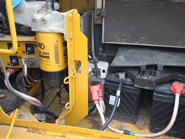 2010-caterpillar-312d-image-55