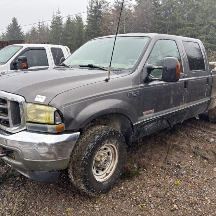 2004 FORD F250 SD