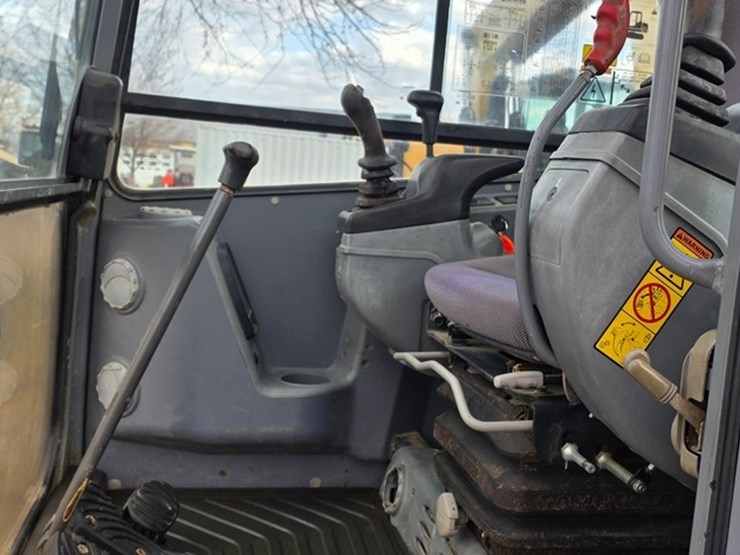 2008-volvo-ecr88-image-57