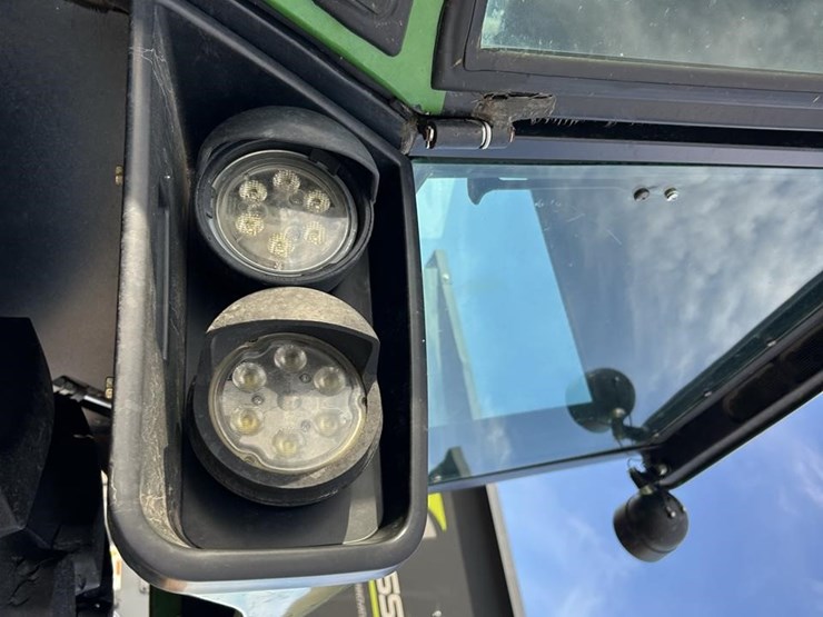 john-deere-4440-image-33