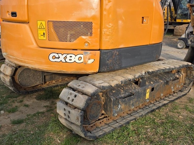 2021-case-cx80c-image-23