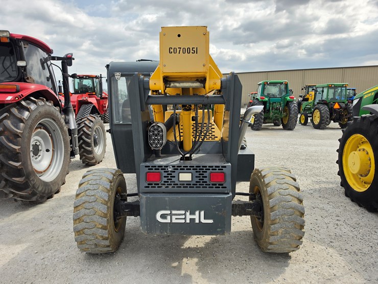 2017-gehl-rs6-34-image-15