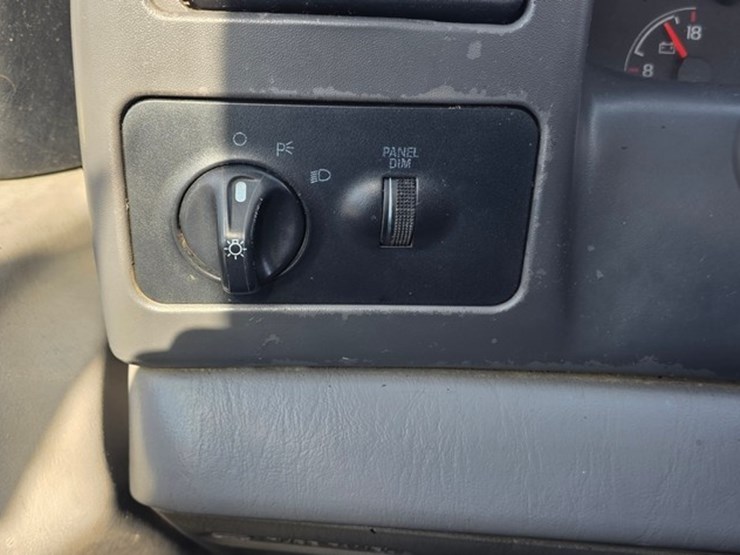 2000-ford-f450-image-56