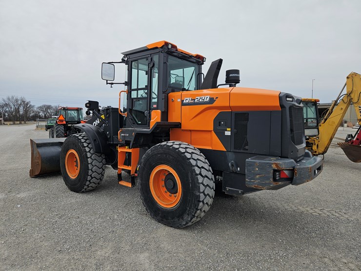 2023-develon-dl220-7-image-17