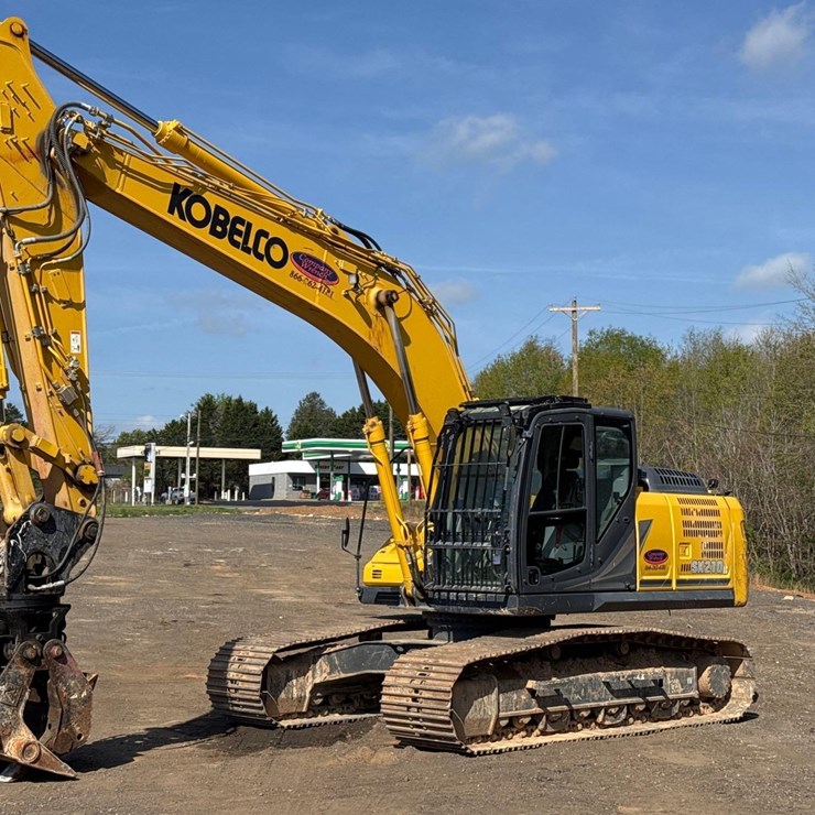 2023 KOBELCO SK210 LC-11