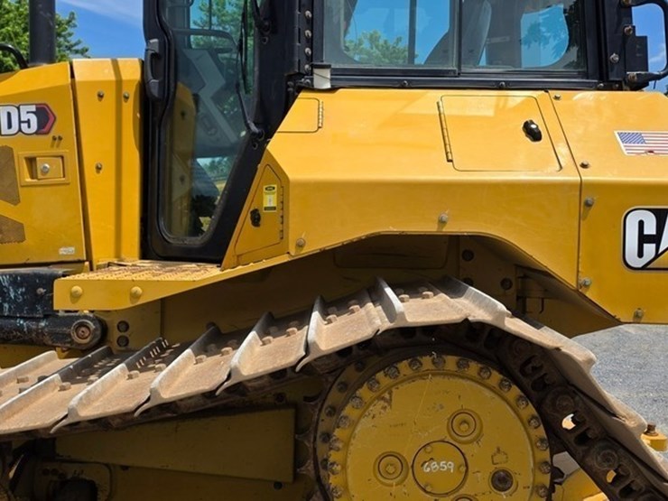 2021-caterpillar-d5-lgp-image-20