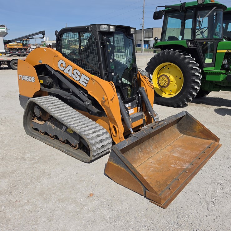 2023 CASE TV450B