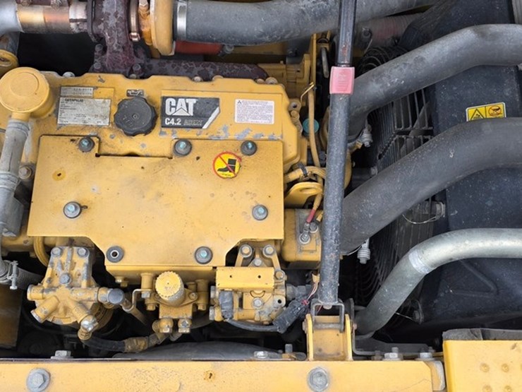 2010-caterpillar-312d-image-57