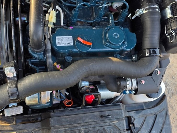 2023-kubota-u10-5-image-32