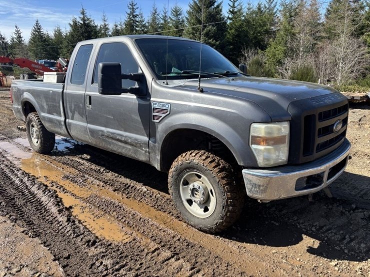 2008-ford-f250-xl-image-7