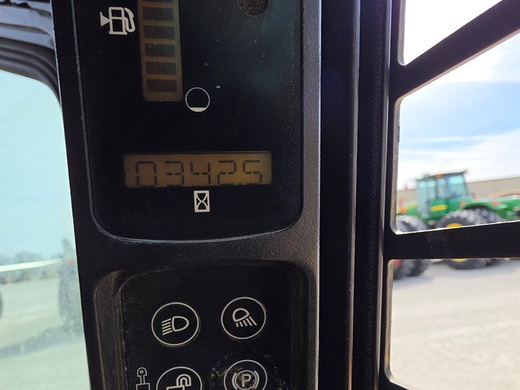 2005-case-410-image-11