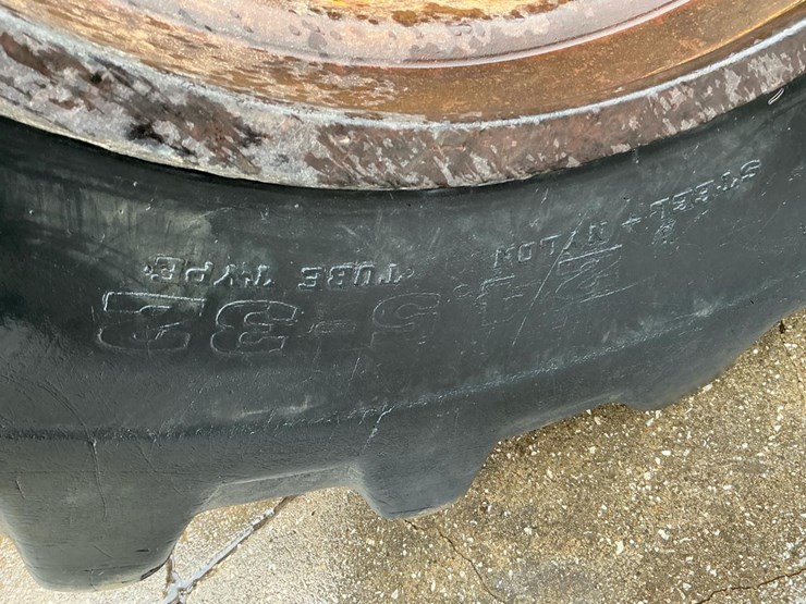 2012-deere-648-image-57