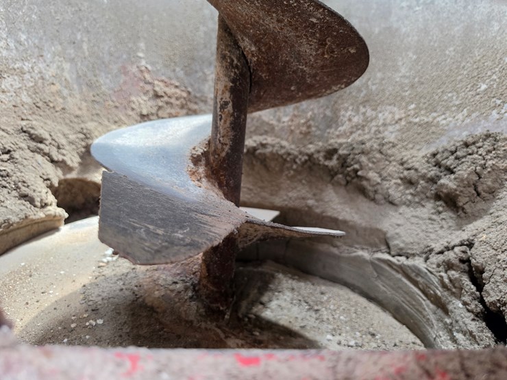 massey-ferguson-15-image-8