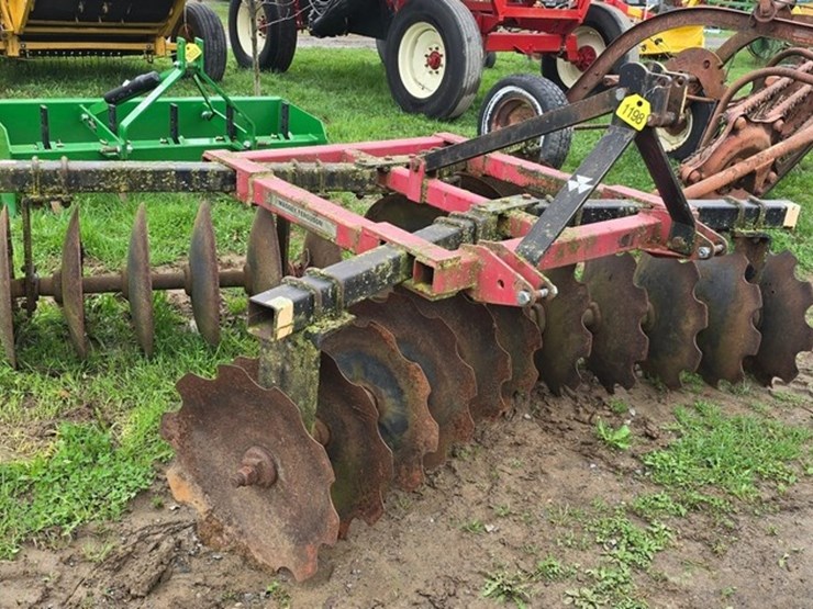 massey-ferguson-470-image-2