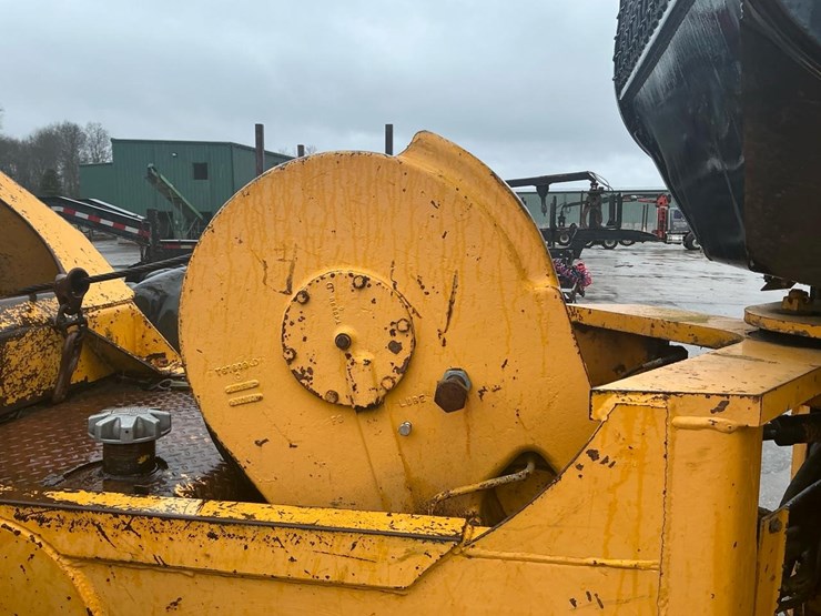 1989-john-deere-640d-image-43