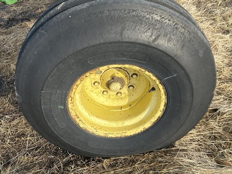 john-deere-4440-image-22