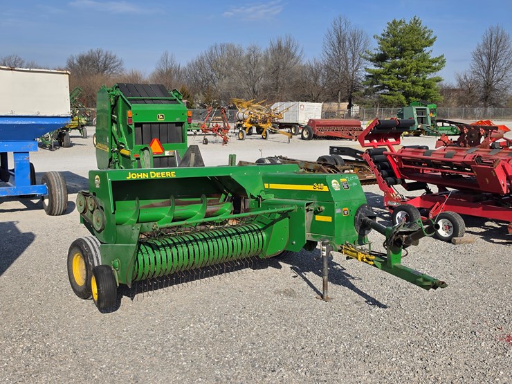 2013-john-deere-348-image-1