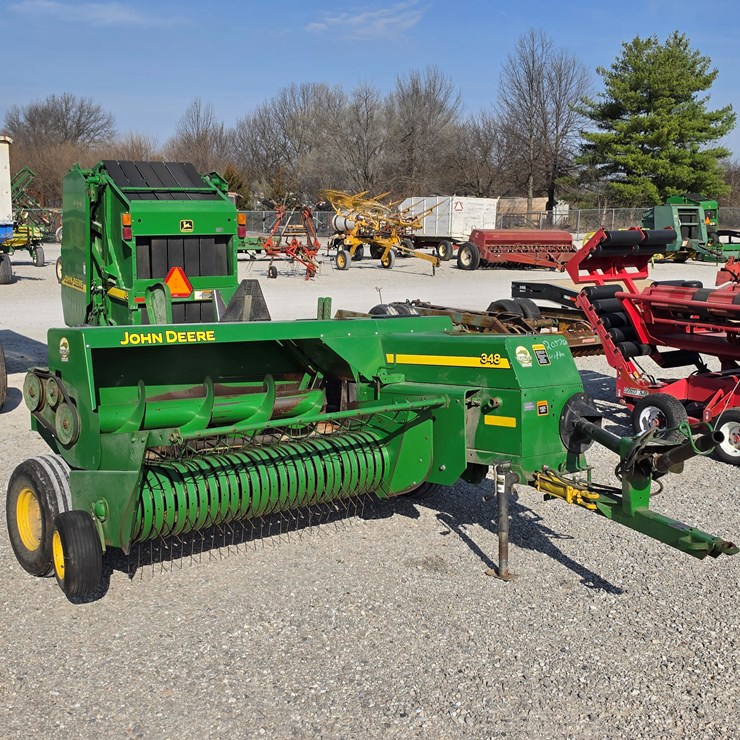 2013 JOHN DEERE 348