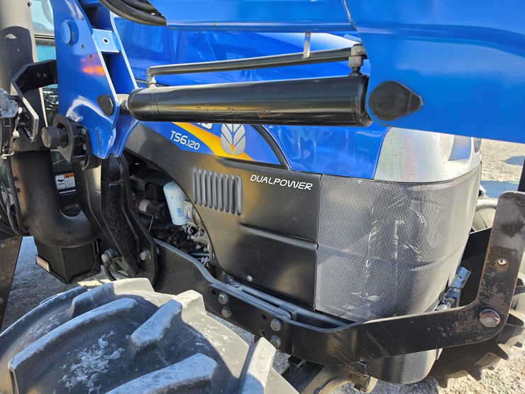 2013-new-holland-ts6.120-image-23