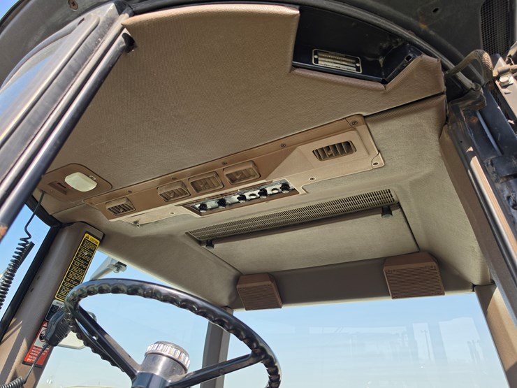 1984-john-deere-4050-image-5