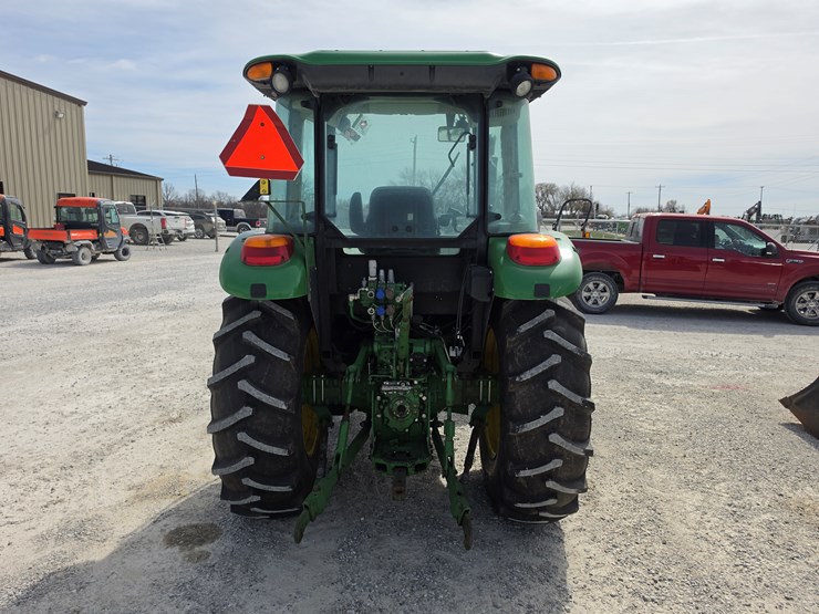 2019-john-deere-5100e-image-7