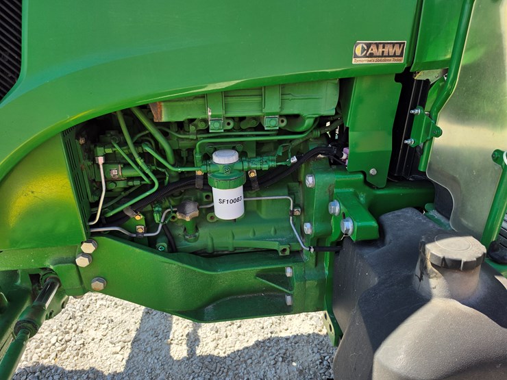 2014-john-deere-5085m-image-18