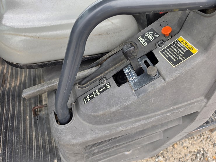 kubota-rtv1140-image-6