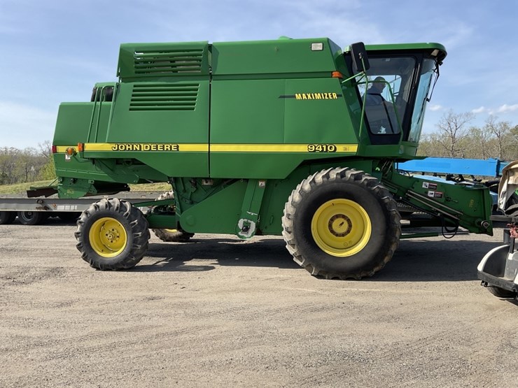 john-deere-9410-image-1
