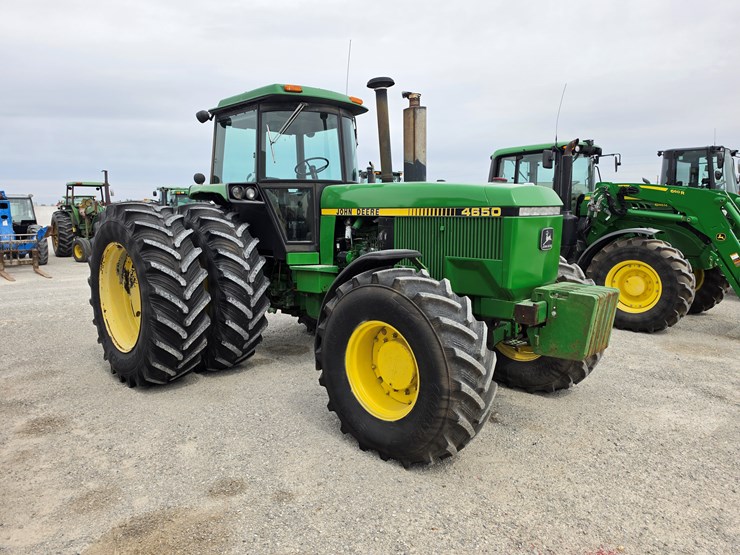 1988-john-deere-4650-image-21