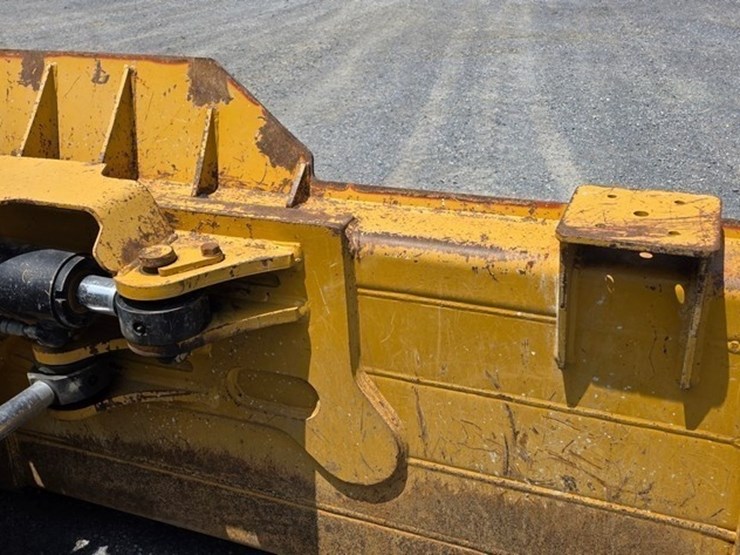 2021-caterpillar-d5-lgp-image-51