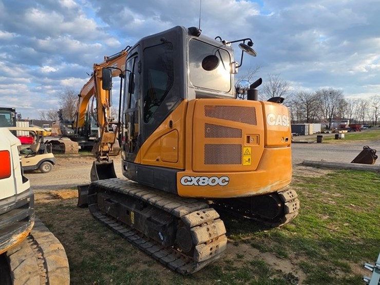 2021-case-cx80c-image-4