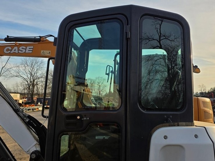 2019-bobcat-e55-image-19